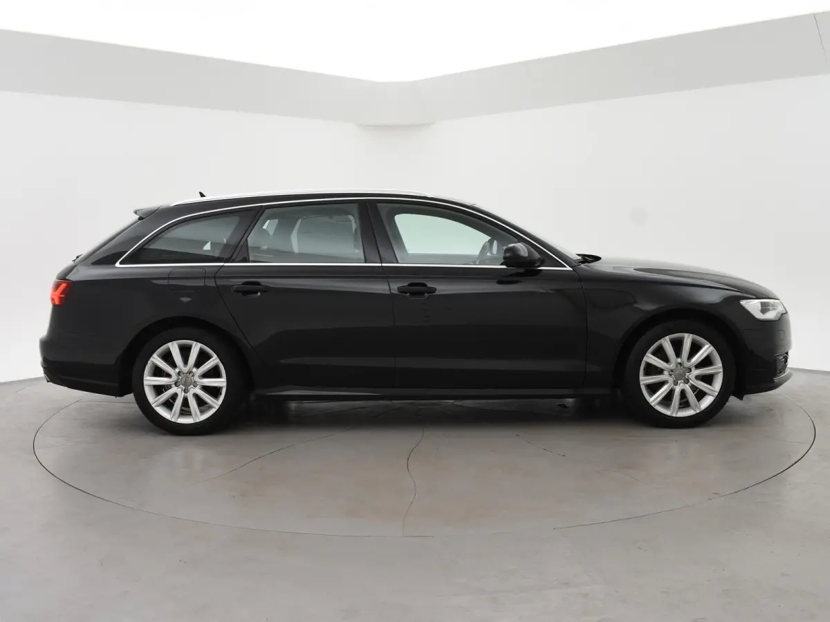1.8 TFSI 190 PK AUT. *1e EIGENAAR* ULTRA BUSINESS + XENON | NAVIGATIE | 4-ZONE CLIMATE