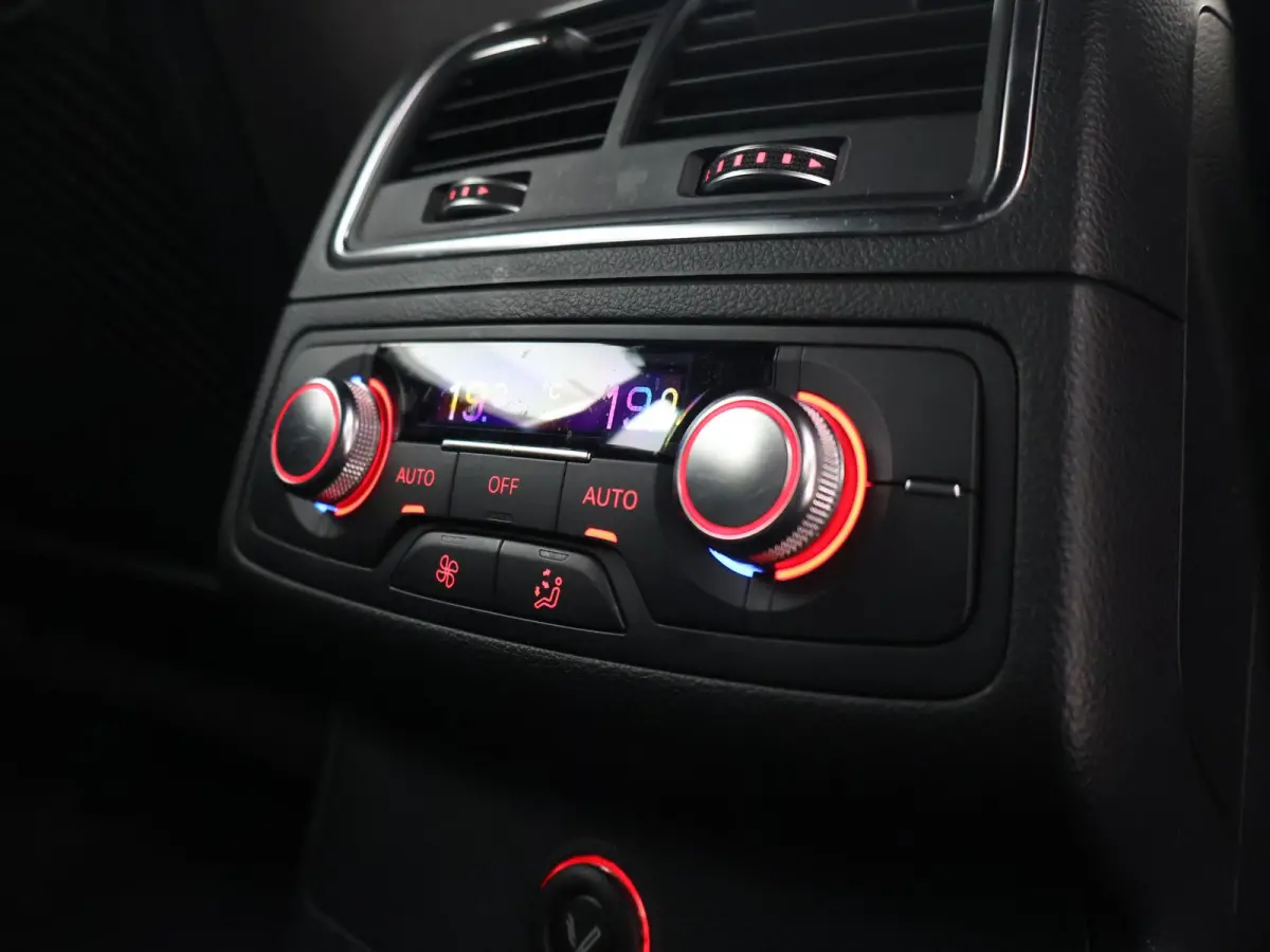 1.8 TFSI 190 PK AUT. *1e EIGENAAR* ULTRA BUSINESS + XENON | NAVIGATIE | 4-ZONE CLIMATE