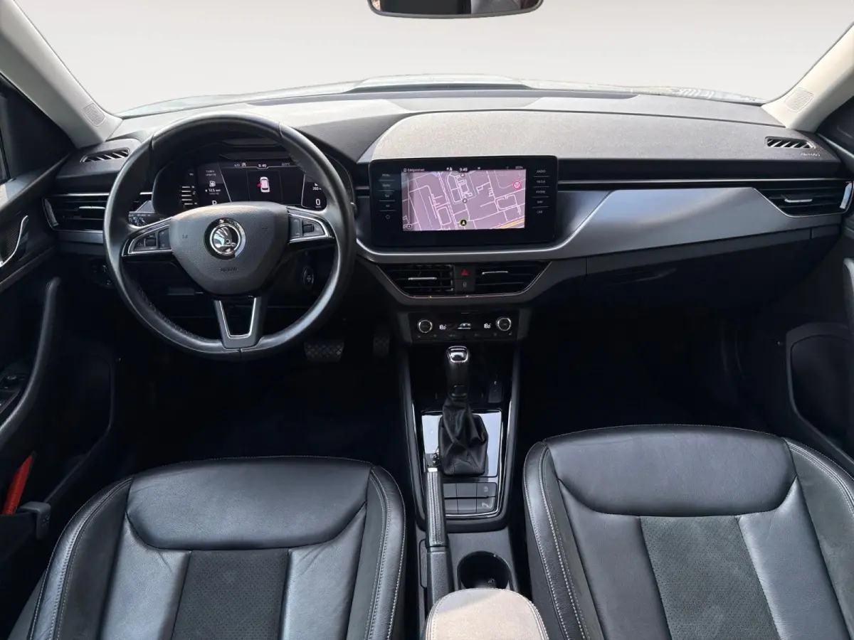 1.0 TSI Business Edition | Navi | Parkeersensoren V+A | Virtual Cockpit | Lichtmetalen Velgen | Premium Sound System | Keyless Go | Apple Carplay | Android Auto | 12 maanden Bovag Garantie