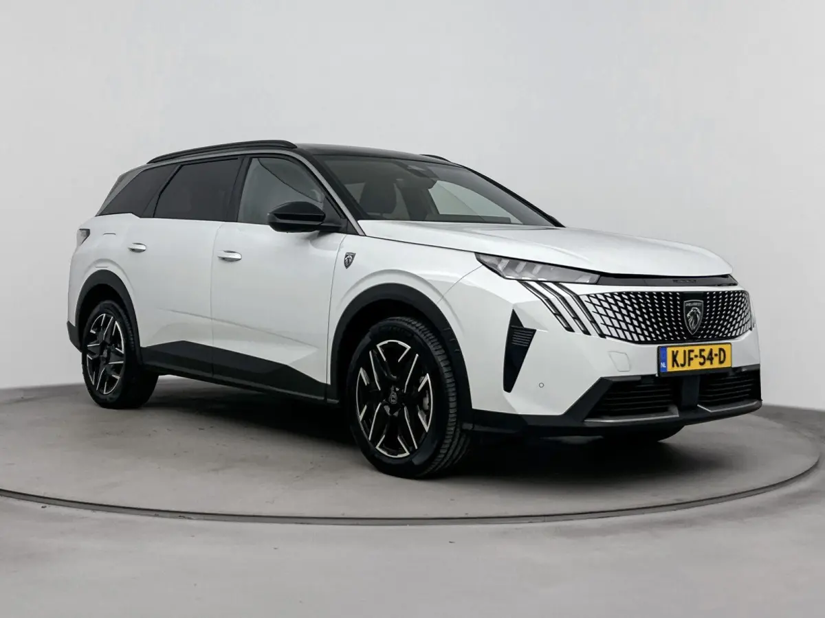 SUV 136pk Hybrid Automaat GT | 7-Pers. | Elektrisch Achterklep | Stoelverwarming | Draadloos Carplay | Navigatie | Camera