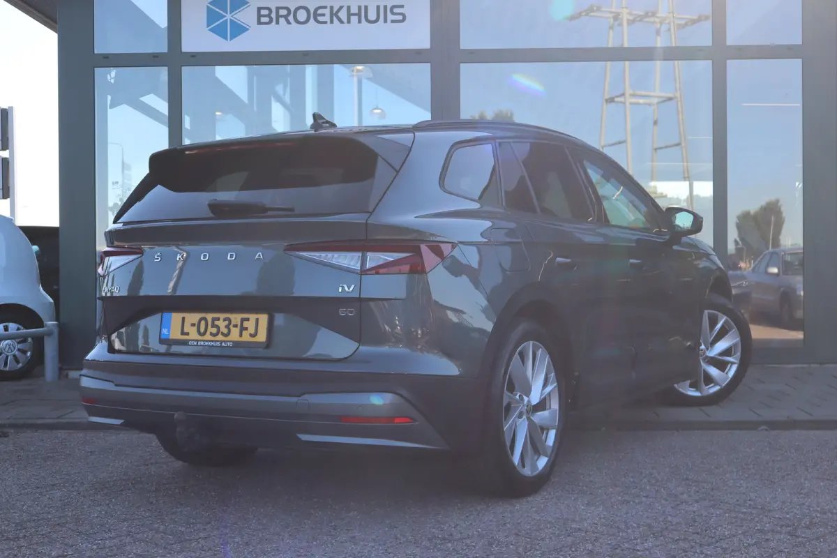 60 First Edition TREKHAAK | Achteruitrijcamera | Apple Carplay/Android Auto|telefoonintegratie premium | Cruise control adaptief met Stop&Go en stuurhulp