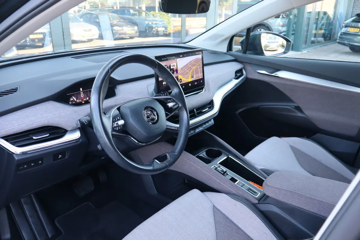 60 First Edition TREKHAAK | Achteruitrijcamera | Apple Carplay/Android Auto|telefoonintegratie premium | Cruise control adaptief met Stop&Go en stuurhulp