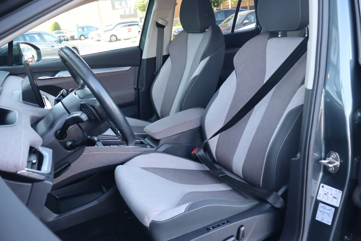 60 First Edition TREKHAAK | Achteruitrijcamera | Apple Carplay/Android Auto|telefoonintegratie premium | Cruise control adaptief met Stop&Go en stuurhulp