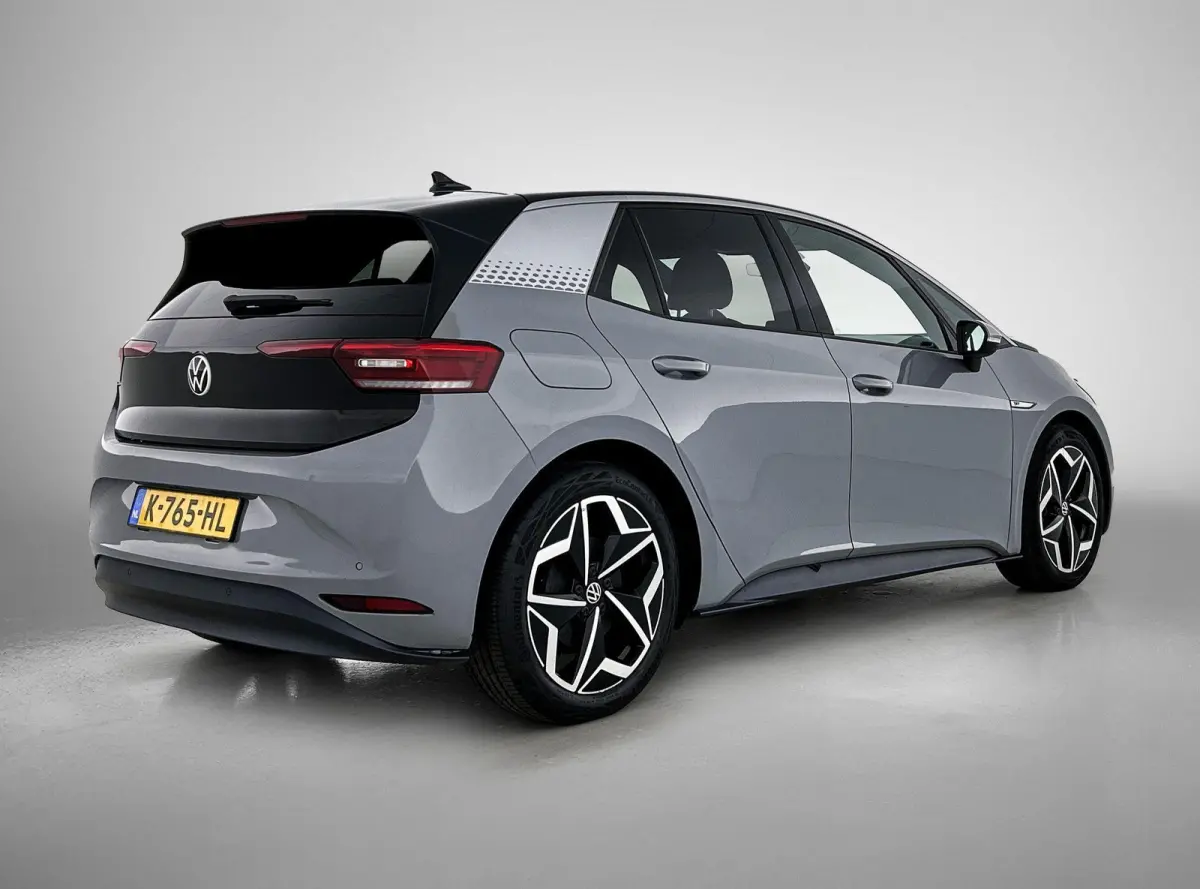 First Plus 58 kWh | SoH 91% | Stoel en Stuurverwarming | Camera | Parkeersensoren | Apple Carplay / Android Auto | Airco | Navigatie