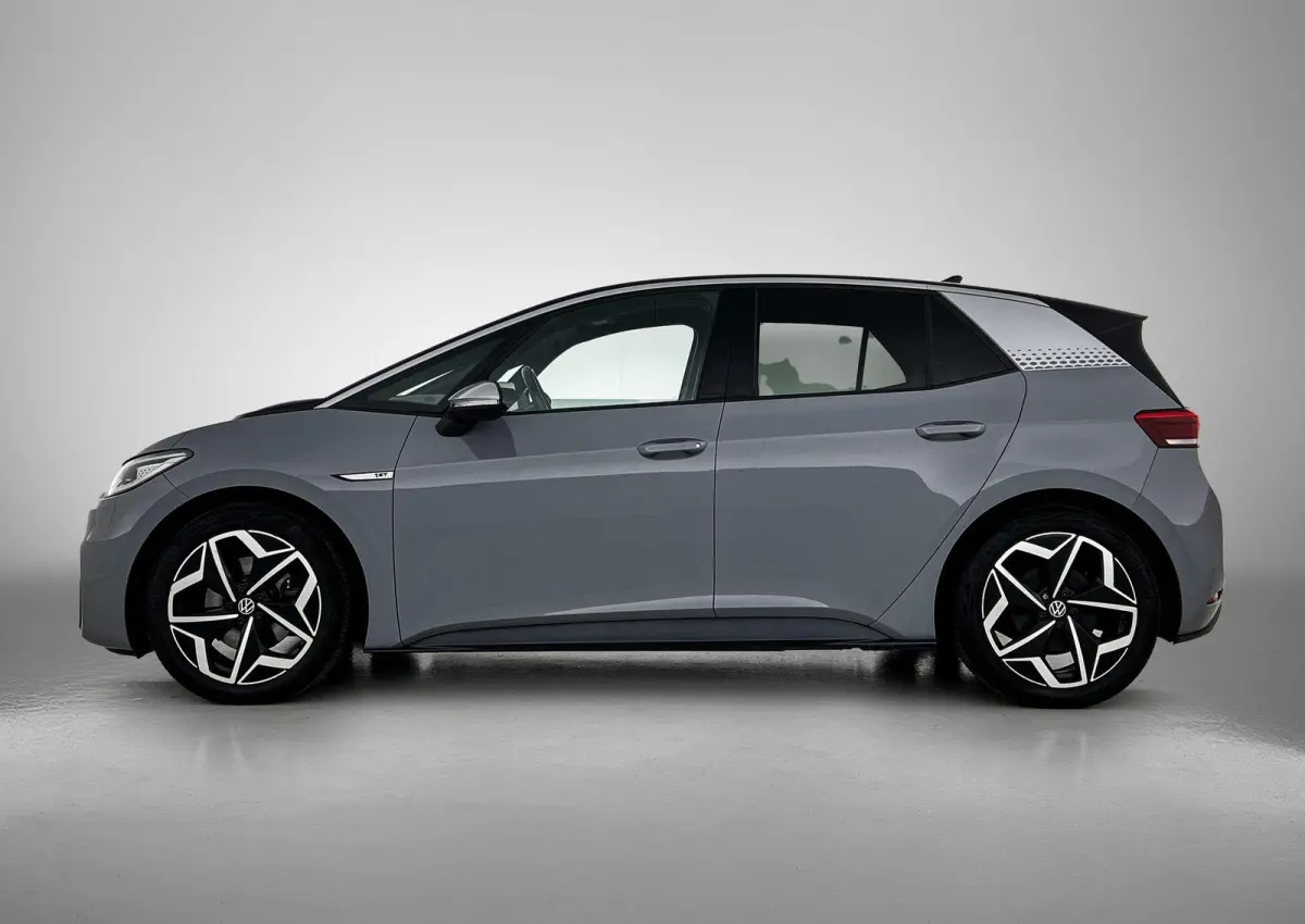 First Plus 58 kWh | SoH 91% | Stoel en Stuurverwarming | Camera | Parkeersensoren | Apple Carplay / Android Auto | Airco | Navigatie