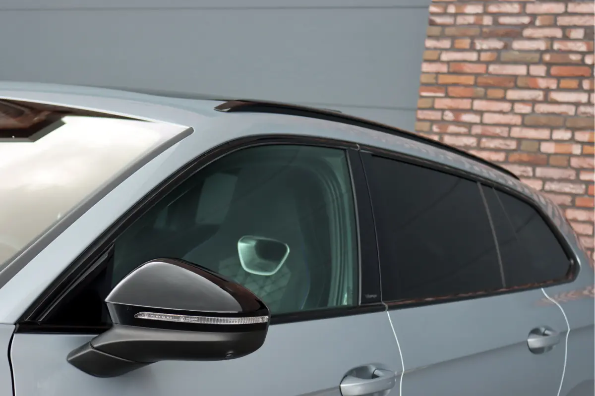 1.5 eHybrid R-Line Edition | ACC | Panoramadak | Harman&Kardon | Massage | HUD | Trekhaak | iQ.Light | Stoelverwarming V+A | Zonnerollo's |
