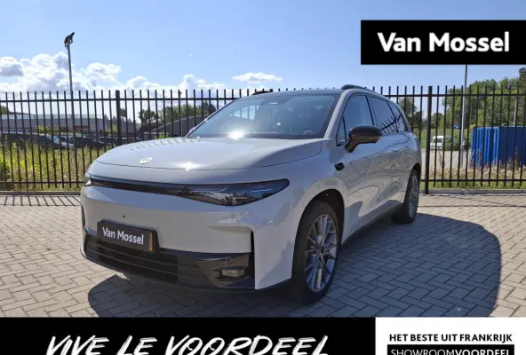 Design 69.9 kWh | Navigatie | Climate control | Stoelverwarming | Stoelventilatie | Dashcam | Direct rijden in Alkmaar!