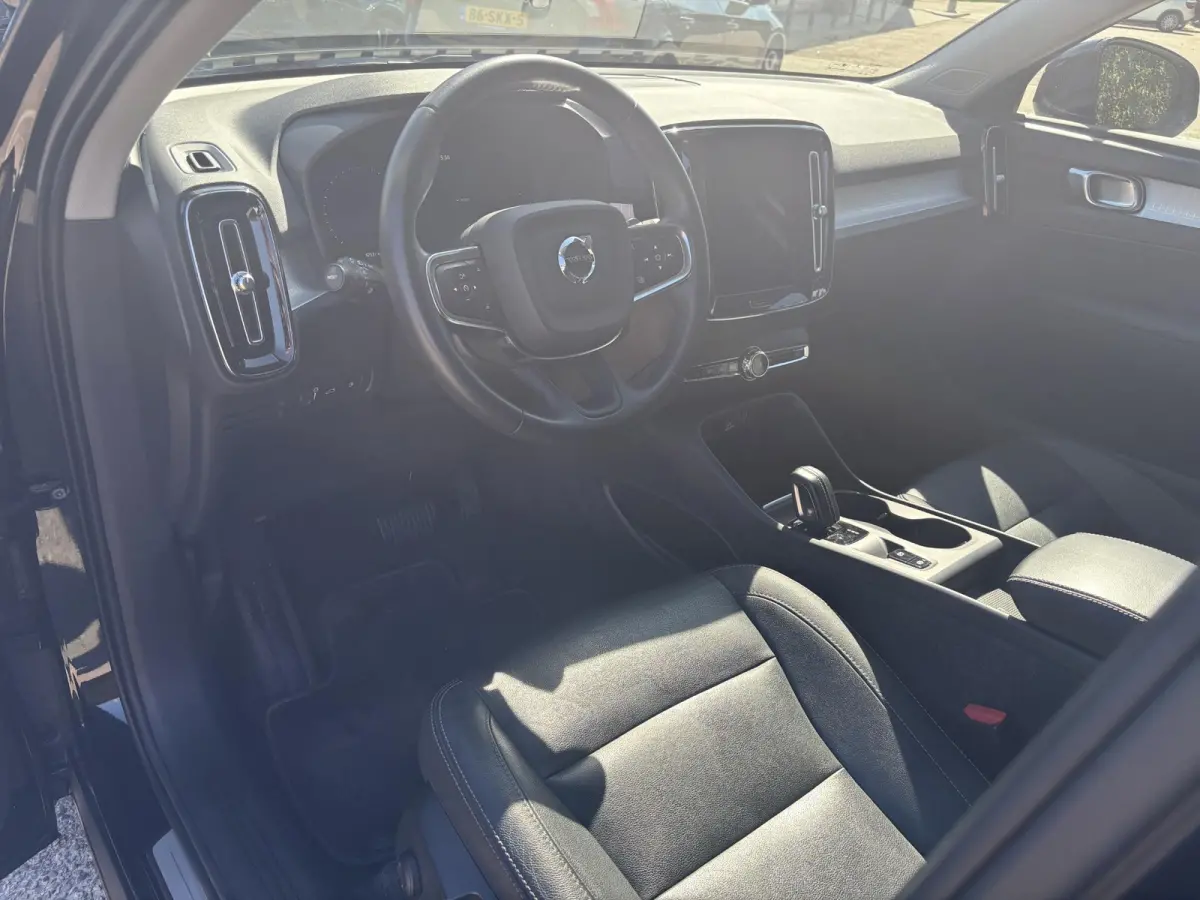 T4 Inscription Expression | Trekhaak | 360 camera | Bliss | Cruise control | Ledere bekleding |