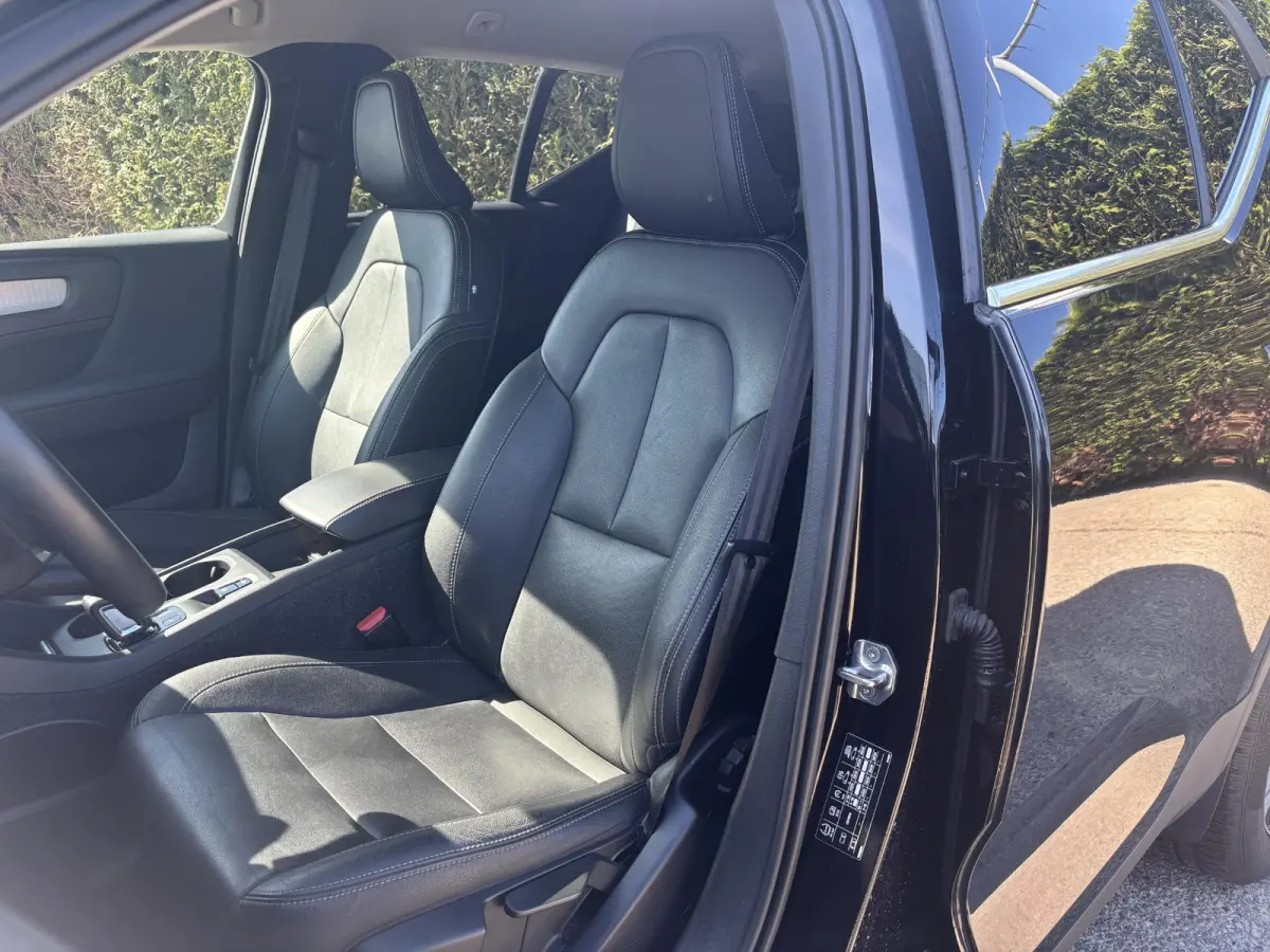 T4 Inscription Expression | Trekhaak | 360 camera | Bliss | Cruise control | Ledere bekleding |