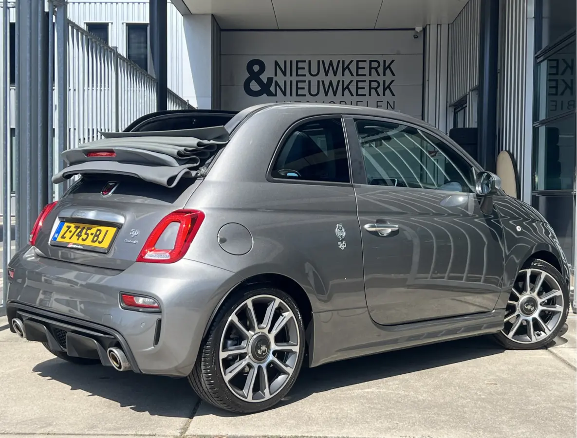 1.4 T-Jet Abarth Turismo Cabriolet 70th Anniversary I AUTOMAAT | LEDER I CARPLAY/ANDROID | NAVI | CLIMATE CONTROL | LMV 17'' | PDC | DAB | BLUETOOTH