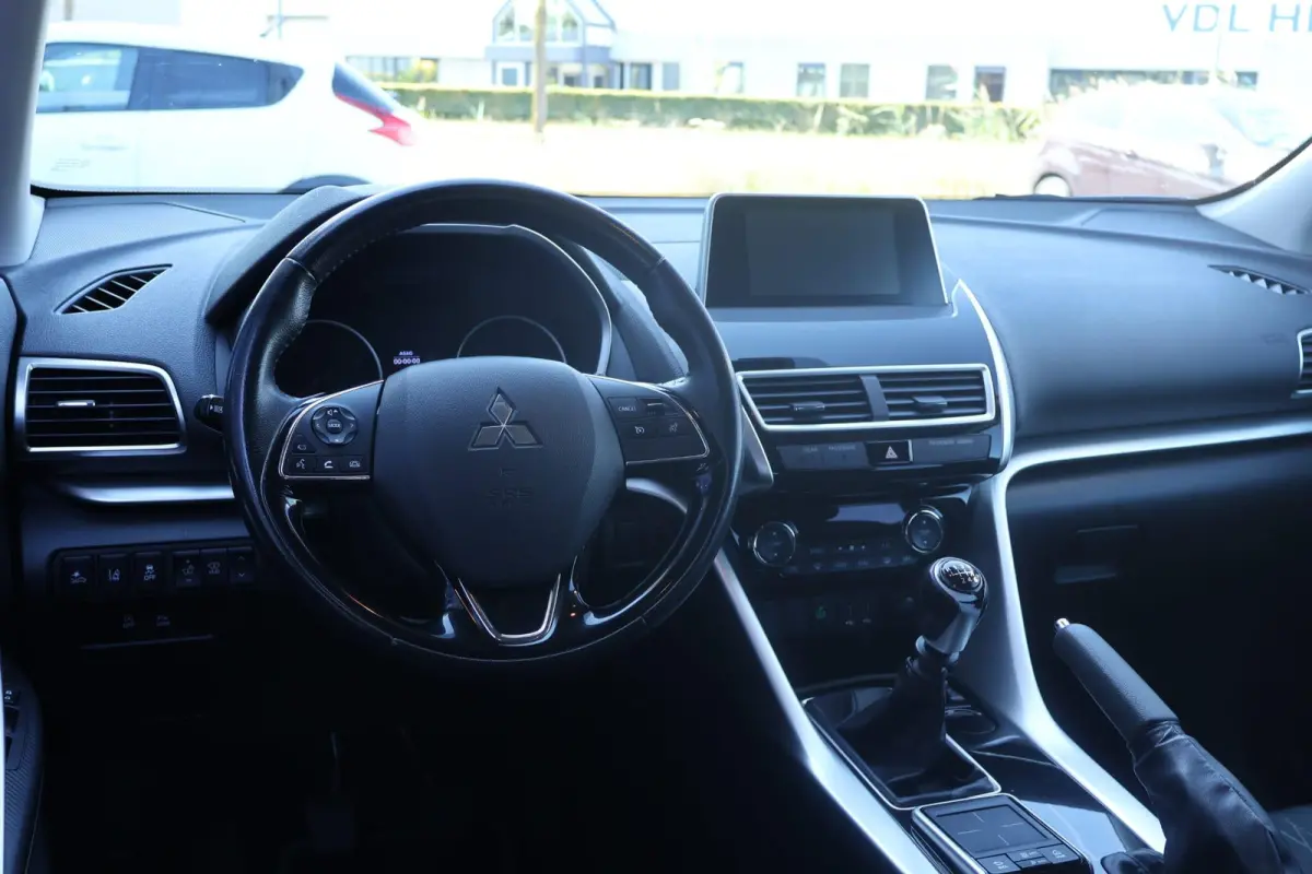 1.5 DI-T First Edition | Head-up | Stoelverwarming | 360 Camera | Trekhaak | Climate Control | Cruise Control |