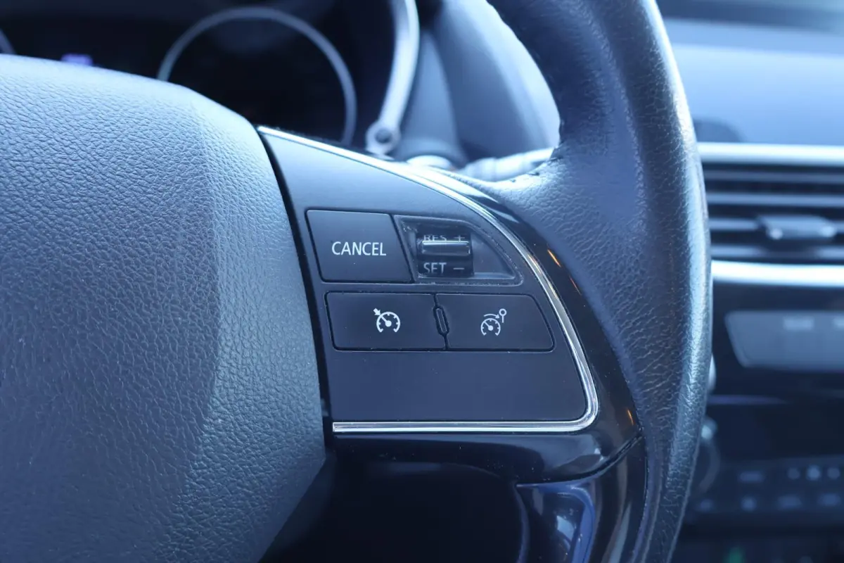 1.5 DI-T First Edition | Head-up | Stoelverwarming | 360 Camera | Trekhaak | Climate Control | Cruise Control |