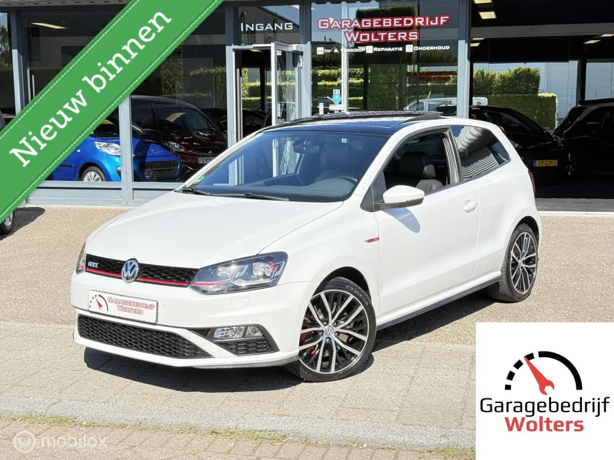 1.8 TSI GTI VOL OPTIES PANO ALCANTARA DEALER