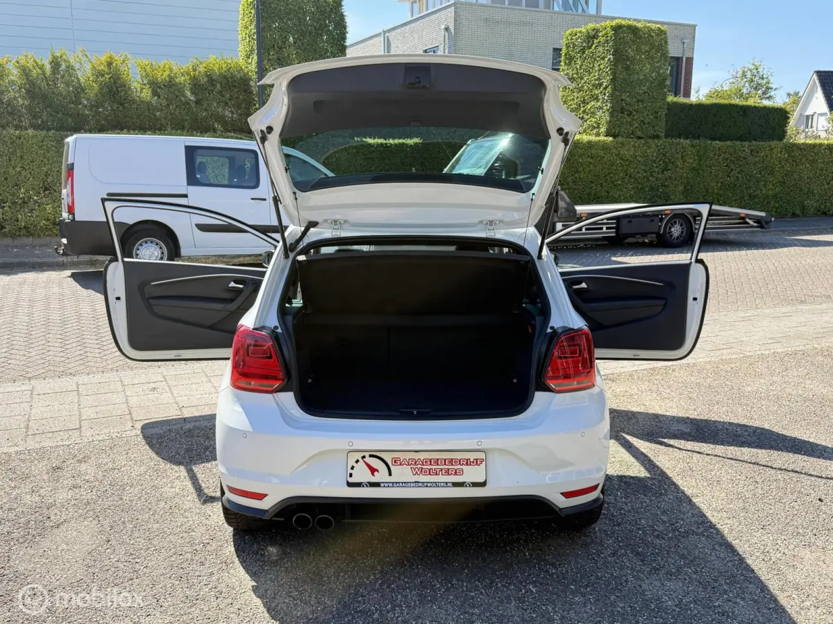 1.8 TSI GTI VOL OPTIES PANO ALCANTARA DEALER