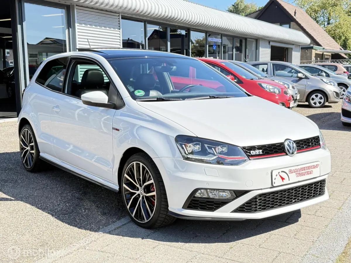 1.8 TSI GTI VOL OPTIES PANO ALCANTARA DEALER