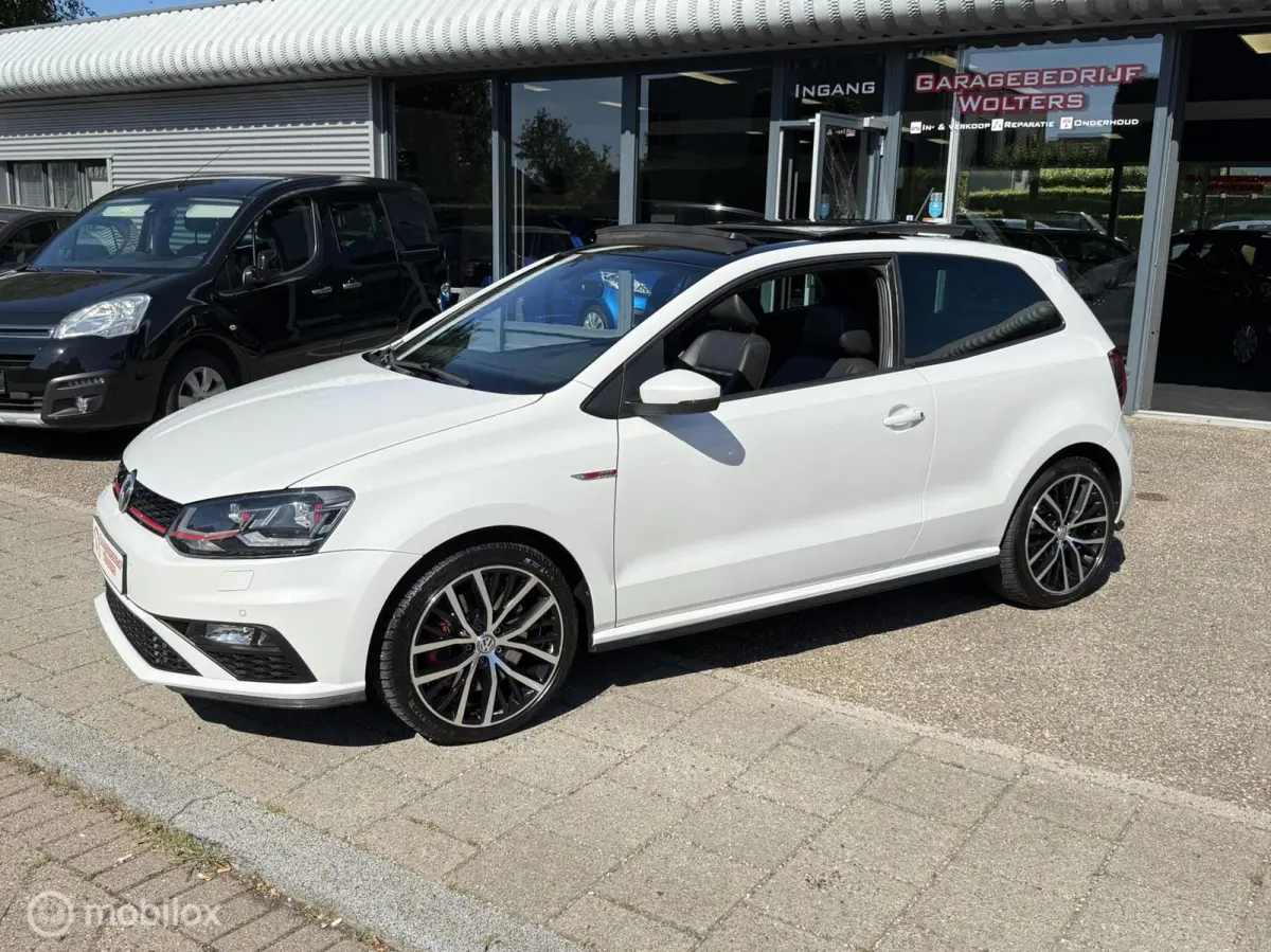 1.8 TSI GTI VOL OPTIES PANO ALCANTARA DEALER