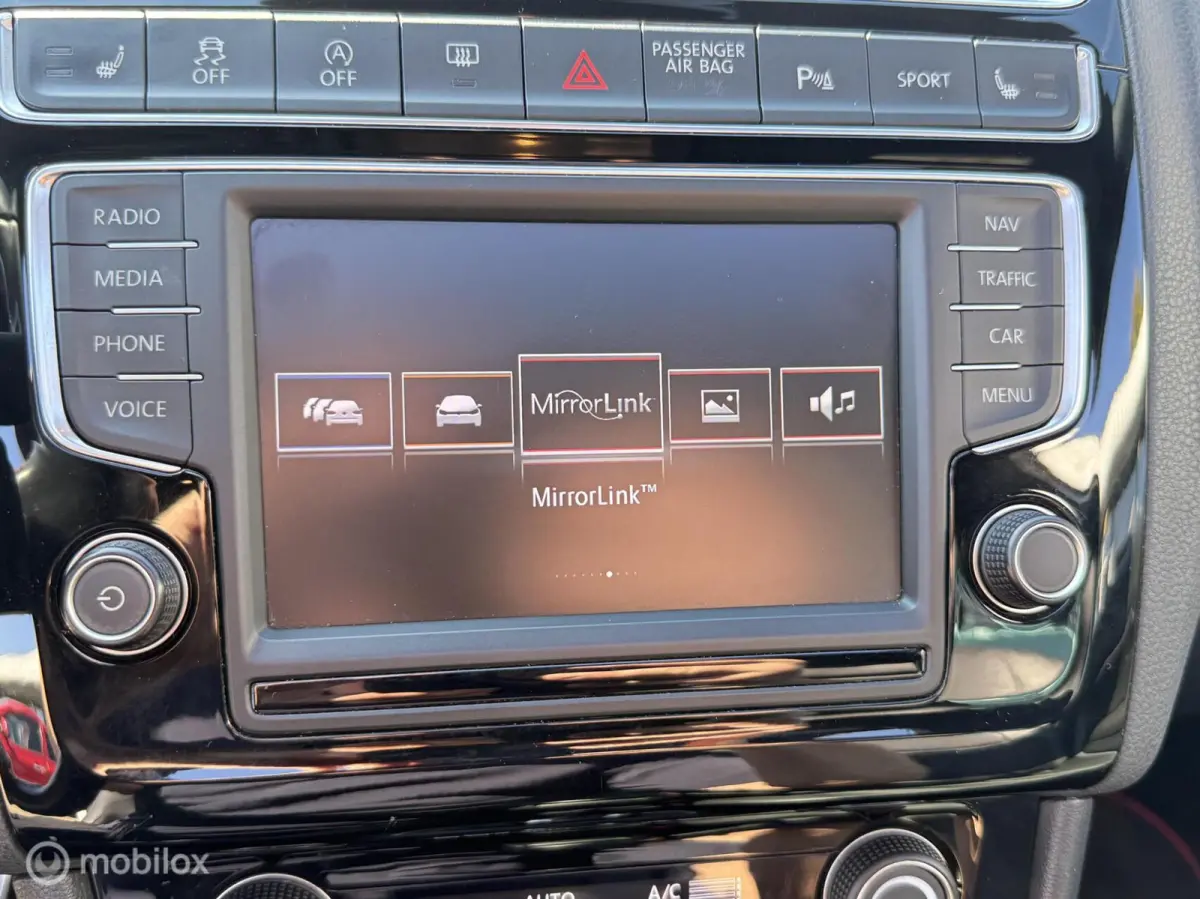1.8 TSI GTI VOL OPTIES PANO ALCANTARA DEALER