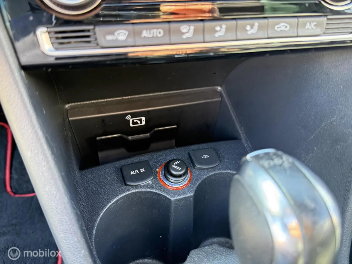 1.8 TSI GTI VOL OPTIES PANO ALCANTARA DEALER