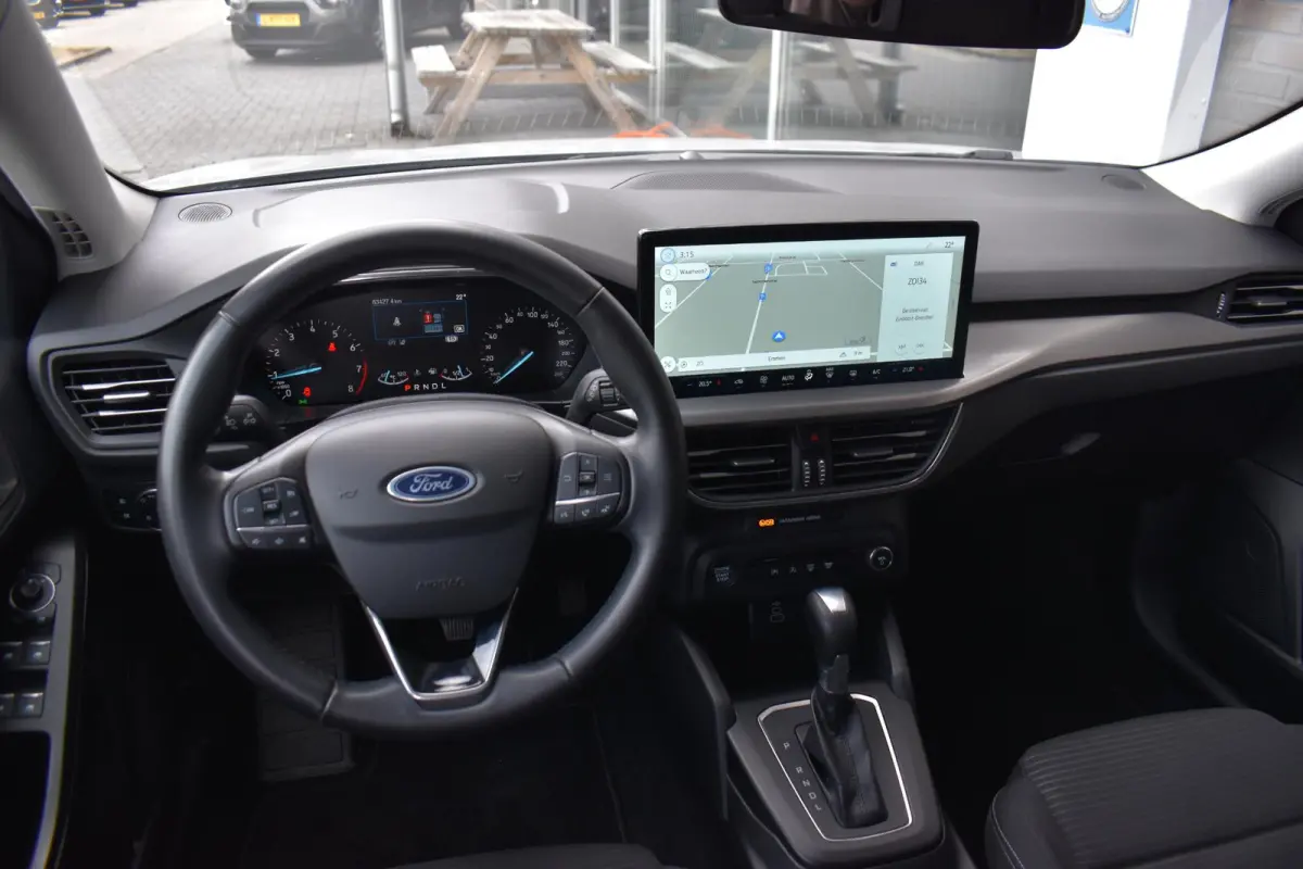 1.0 EcoBoost Hybrid Titanium