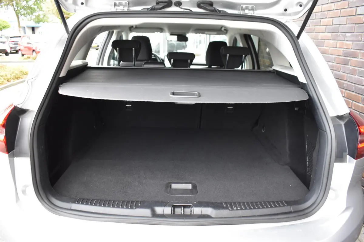 1.0 EcoBoost Hybrid Titanium