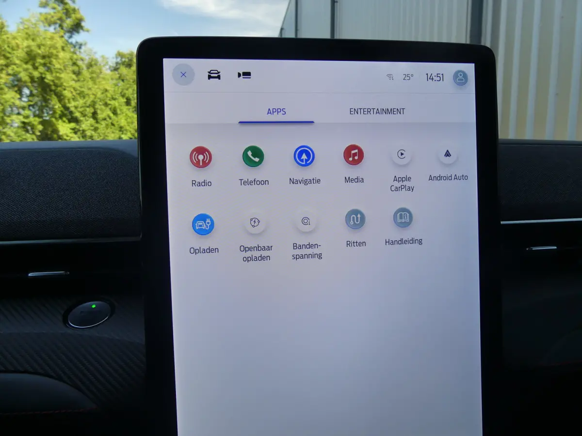 Extended Premium AWD 98 kWh | SOH 93% | PANORAMADAK | ADAPTIVE CRUISE | DODEHOEKDETECTIE | CAMERA | 360 CAMERA | STUUR+STOEL+VOORRUITVERWARMING | PARKEERSENSOREN V+A | B&O AUDIO | ELEKTRISCH