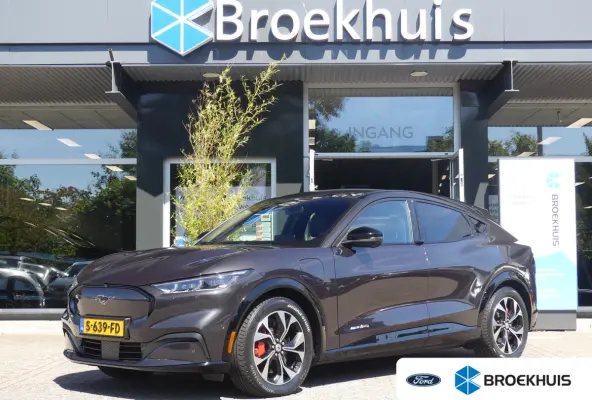 Extended Premium AWD 98 kWh | SOH 93% | PANORAMADAK | ADAPTIVE CRUISE | DODEHOEKDETECTIE | CAMERA | 360 CAMERA | STUUR+STOEL+VOORRUITVERWARMING | PARKEERSENSOREN V+A | B&O AUDIO | ELEKTRISCH