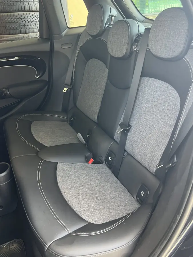 1.5 Cooper Camden Plus Edition | AUTOMAAT | SCHUIF/KANTELDAK | CAMERA | CARPLAY | NAVI | CRUISE CONTROL | PDC | CLIMATE CONTROL | LMV 17'' | LED | DAB | BLUETOOTH