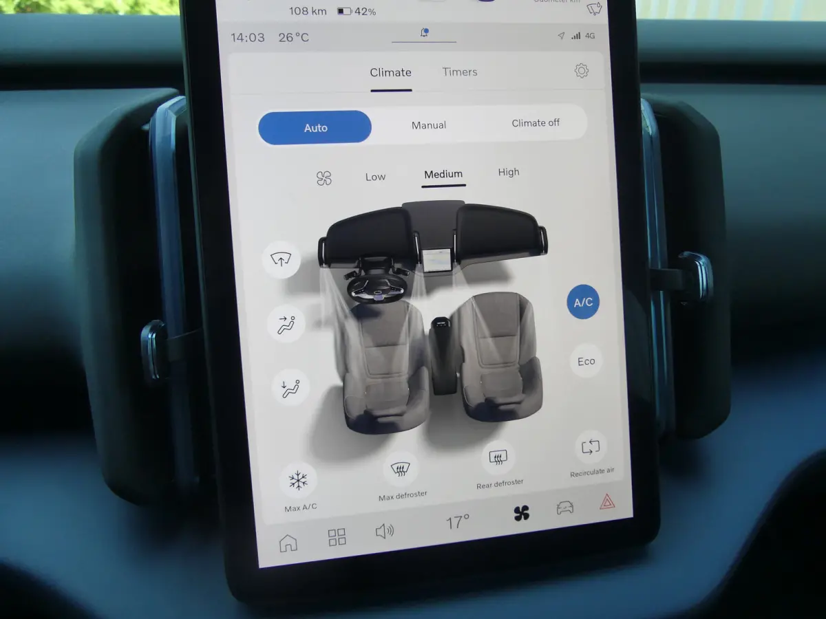 Single Motor Core 51 kWh | SOH 99% | CAMERA | ADAPTIVE CRUISE | DODEHOEKDETECTIE | PARKEERSENSOREN | APPLE CARPLAY / ANDROID AUTO | NAVI | LMV 18" |