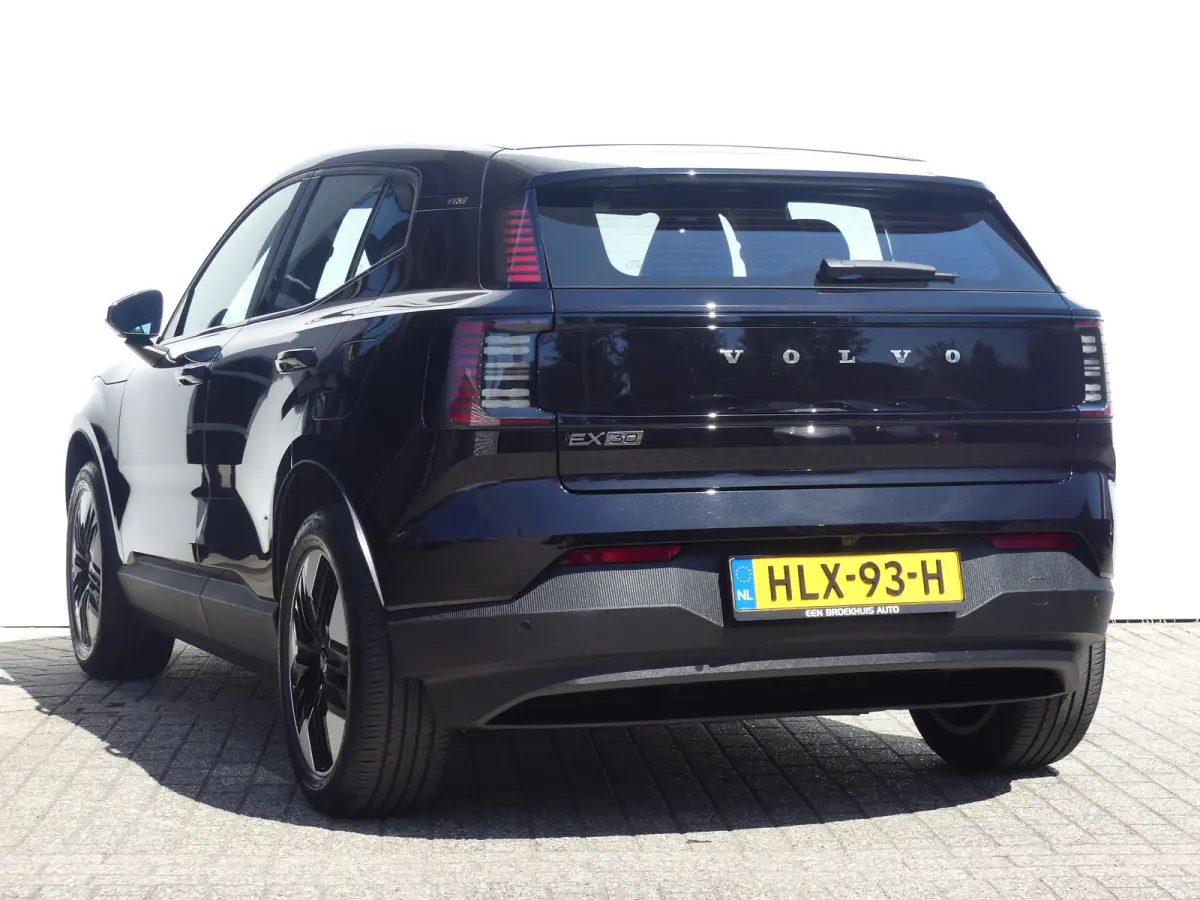 Single Motor Core 51 kWh | SOH 99% | CAMERA | ADAPTIVE CRUISE | DODEHOEKDETECTIE | PARKEERSENSOREN | APPLE CARPLAY / ANDROID AUTO | NAVI | LMV 18" |