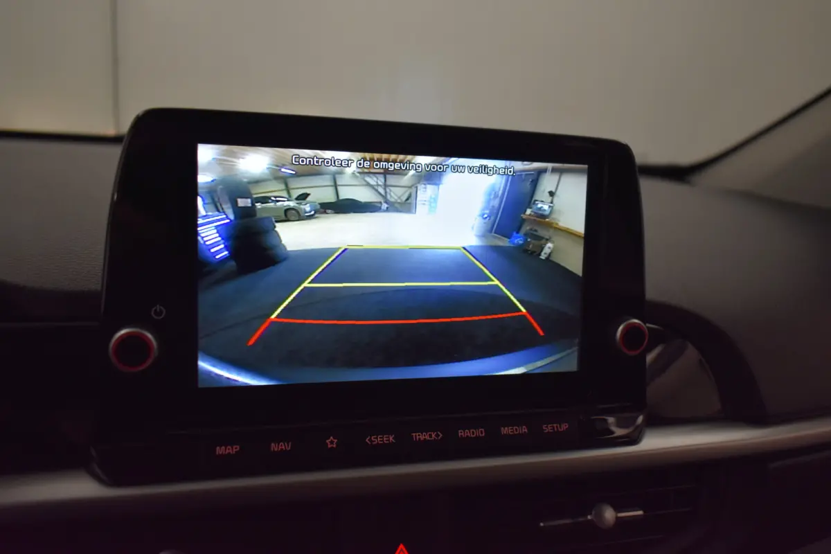 1.0 DPi Dynamic PlusLine Camera Climate Control CarPlay