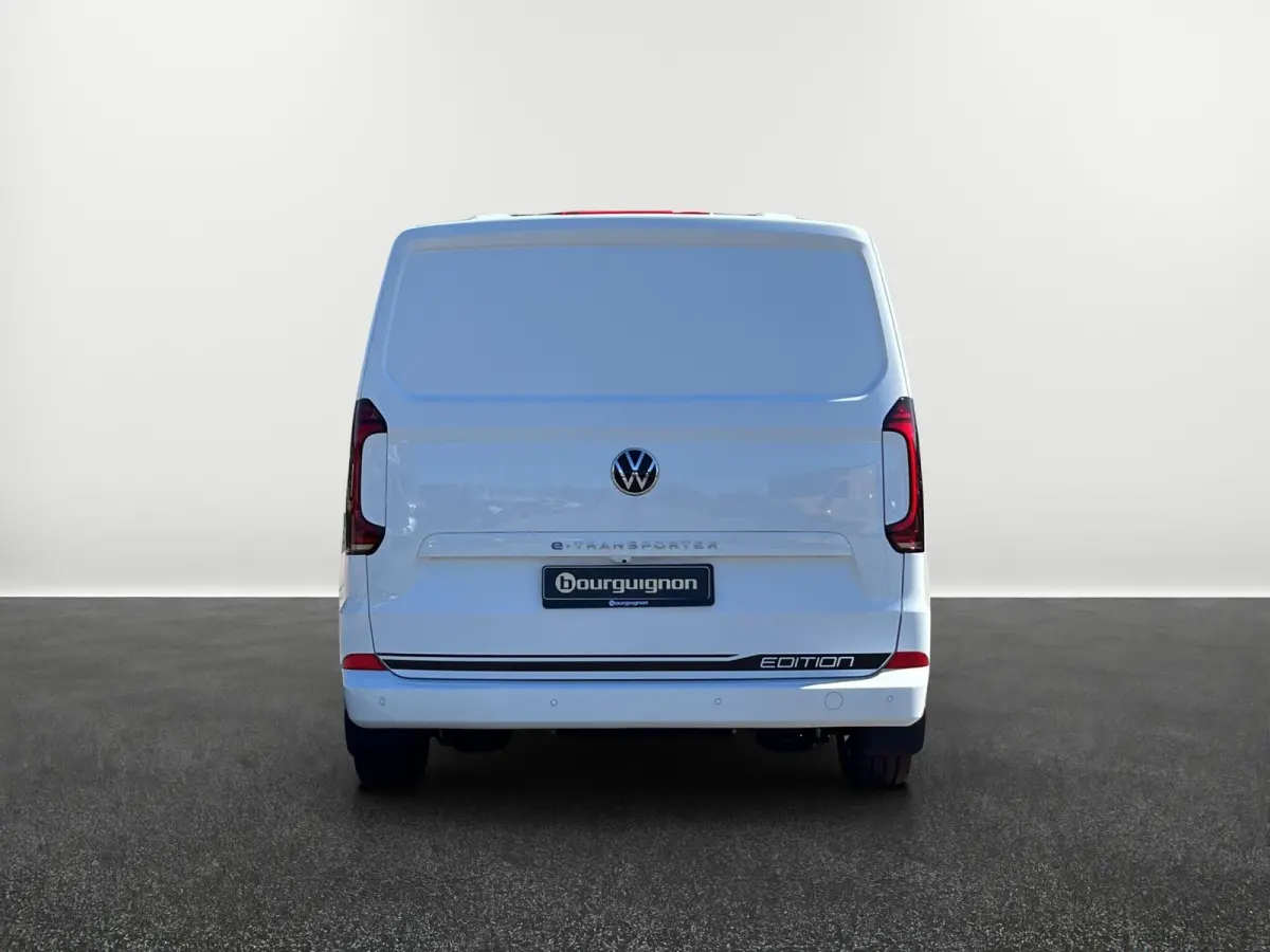 Edition | UNIEK! | Dubbele cabine | 6zits | Trekhaakvoorbereiding | Side Assist |