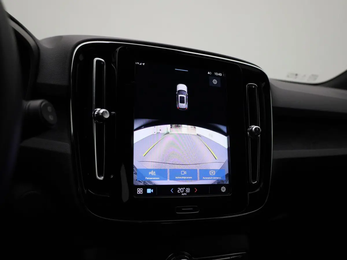 Core | Apple Carplay/Android | Navigatie | Achteruitrijcamera |