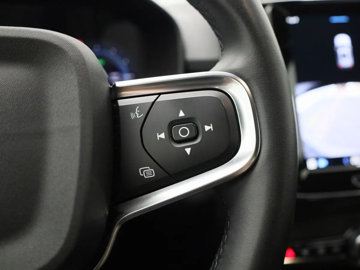Core | Apple Carplay/Android | Navigatie | Achteruitrijcamera |