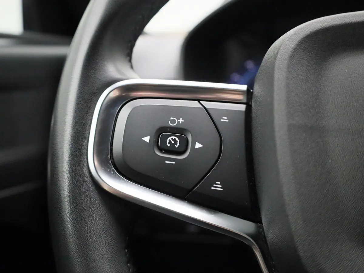 Core | Apple Carplay/Android | Navigatie | Achteruitrijcamera |