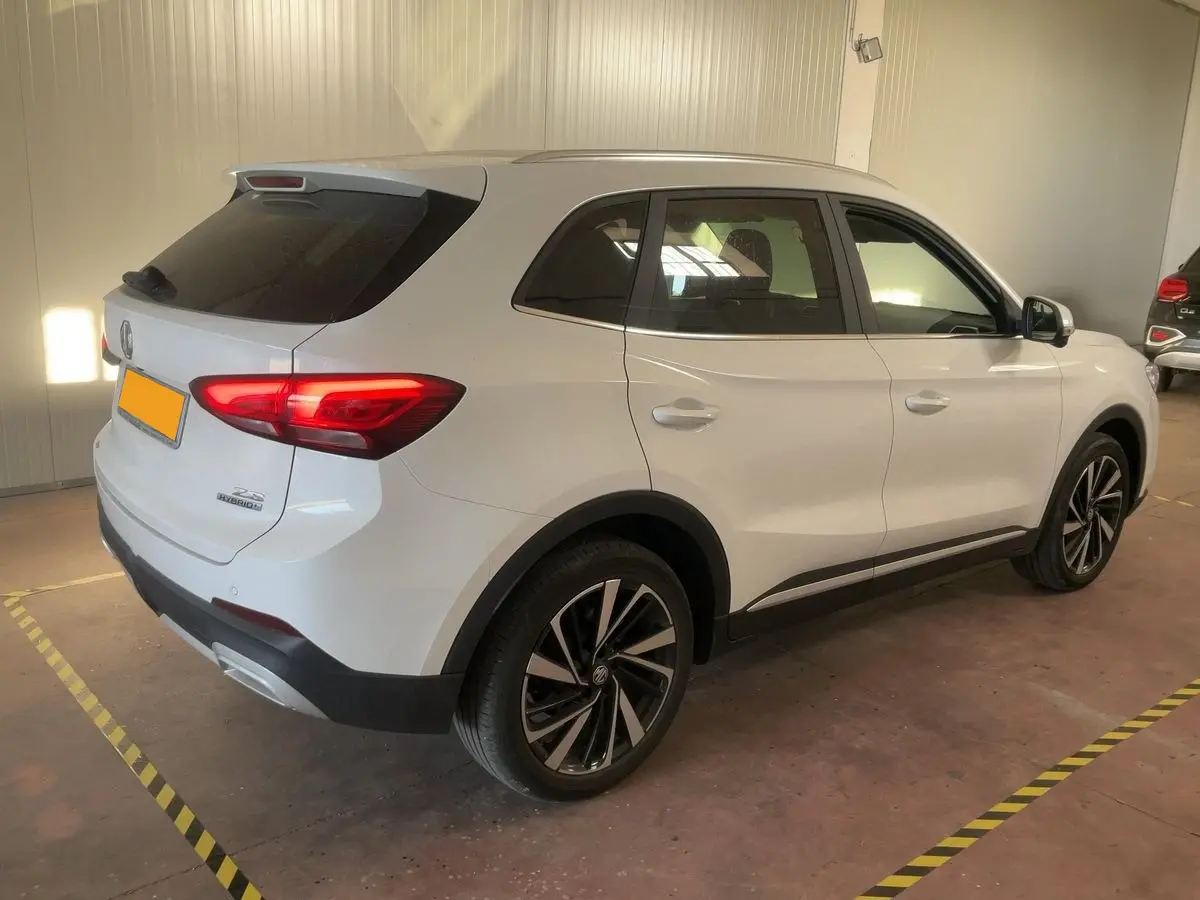 1.5 HYBRID+ LUXURY 360 Camera | Keyless | Stoelverwarming