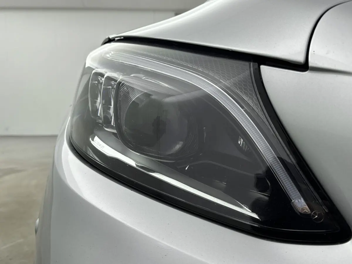 160 Business Solution AMG Plus Upgrade Edition | Navigatie | Sfeerverlichting | Trekhaak | LED Verlichting | Stoelverwarming |