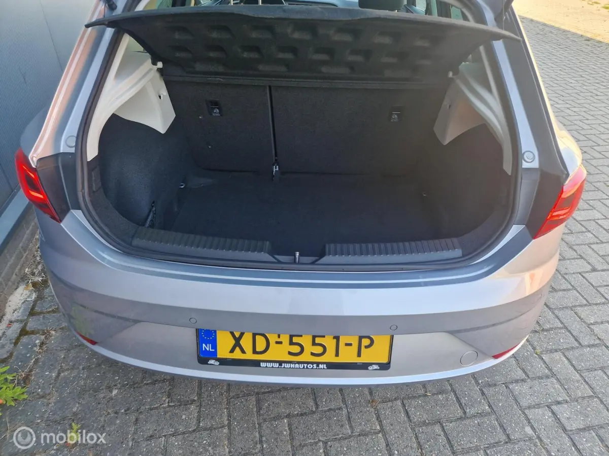 1.0 EcoTSI Style Business Intense