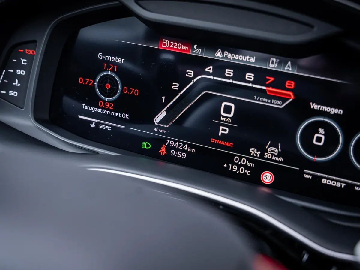RSQ8 4.0 TFSI quattro Dynamic plus - AKRAP. l Carbon Pack l Ceramic l Pano