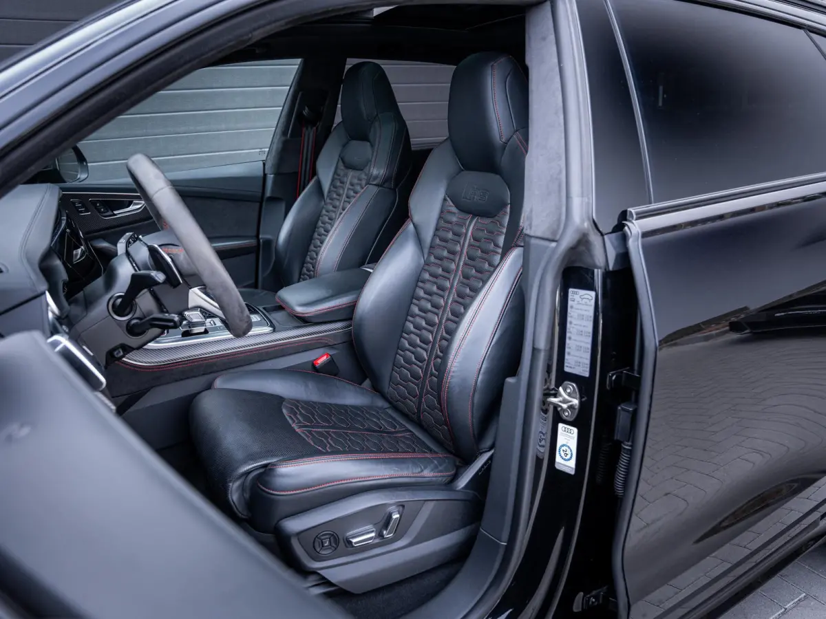 RSQ8 4.0 TFSI quattro Dynamic plus - AKRAP. l Carbon Pack l Ceramic l Pano