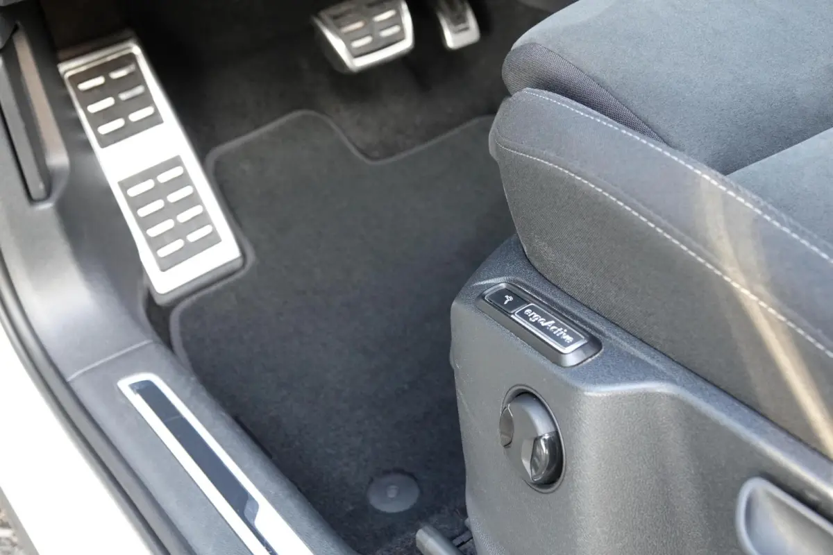 1.4 TSI 4Motion R-line PANO TREKHAAK