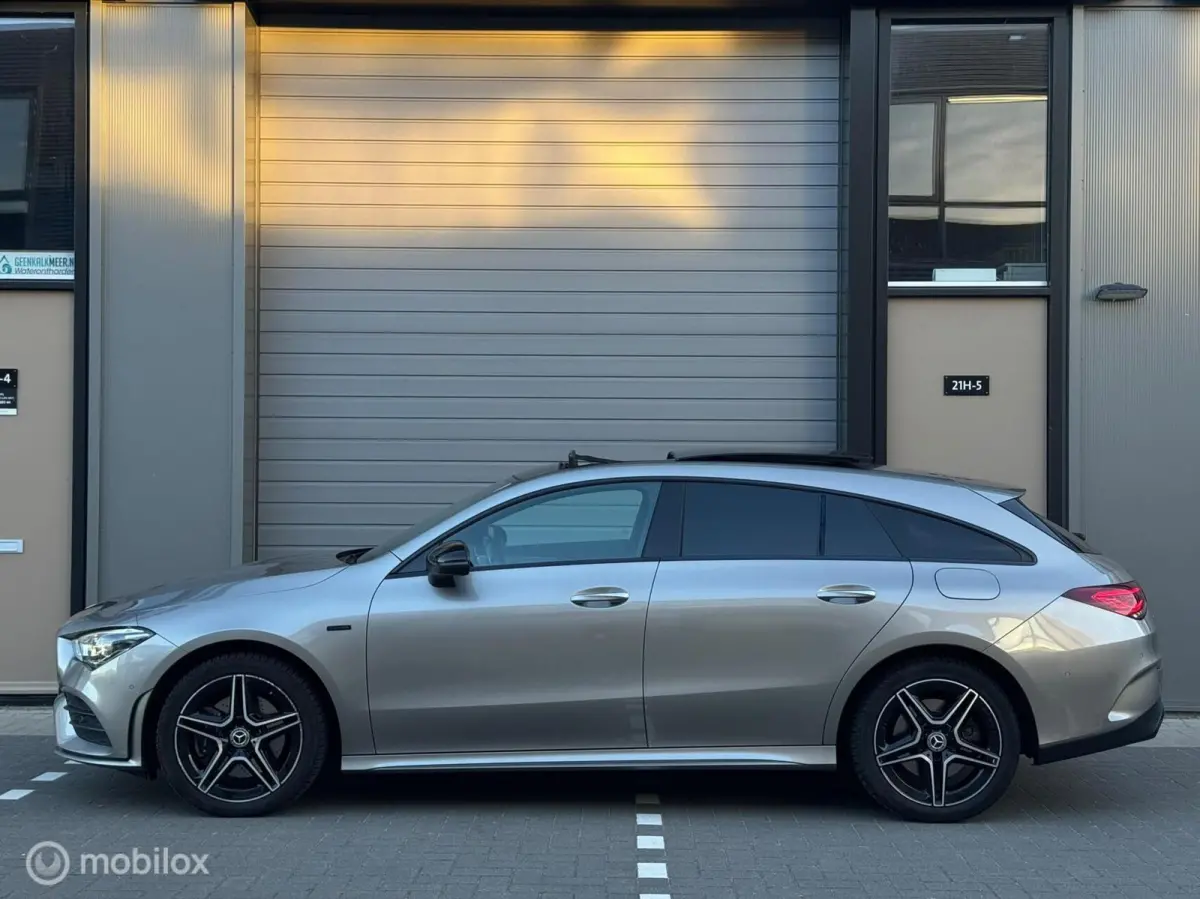 250e / Sfeer / Pano / 96% SOH / Keyless / Dealeronderhouden
