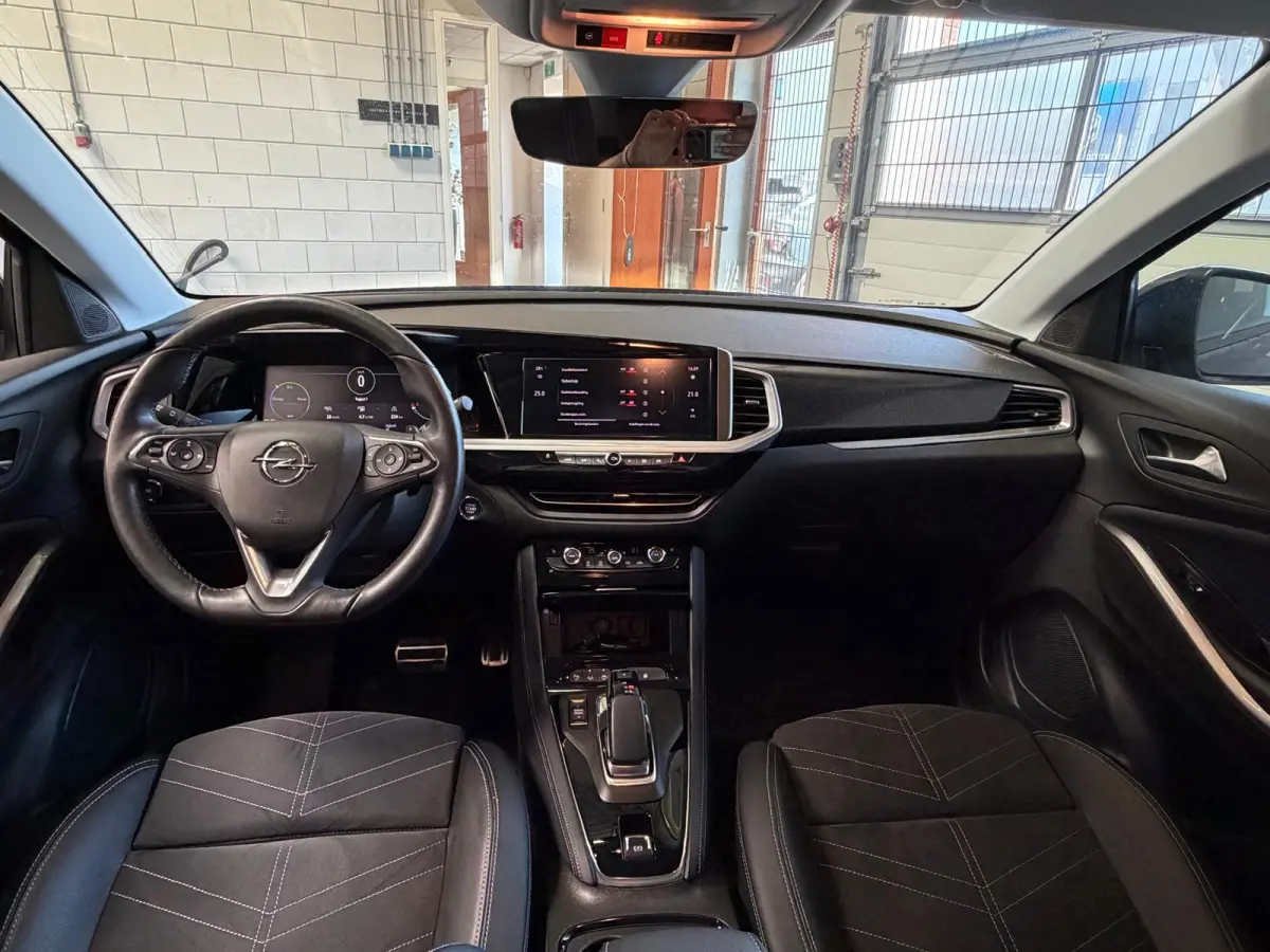 1.6 Turbo GS 225PK PHEV, Camera, Navi, Carplay, Stoel/Stuurverwarming.
