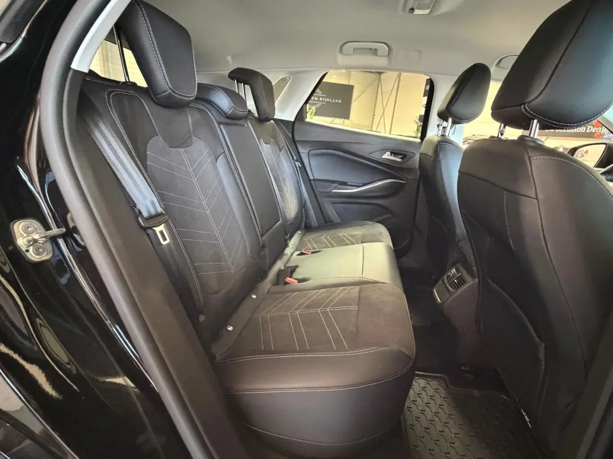1.6 Turbo GS 225PK PHEV, Camera, Navi, Carplay, Stoel/Stuurverwarming.