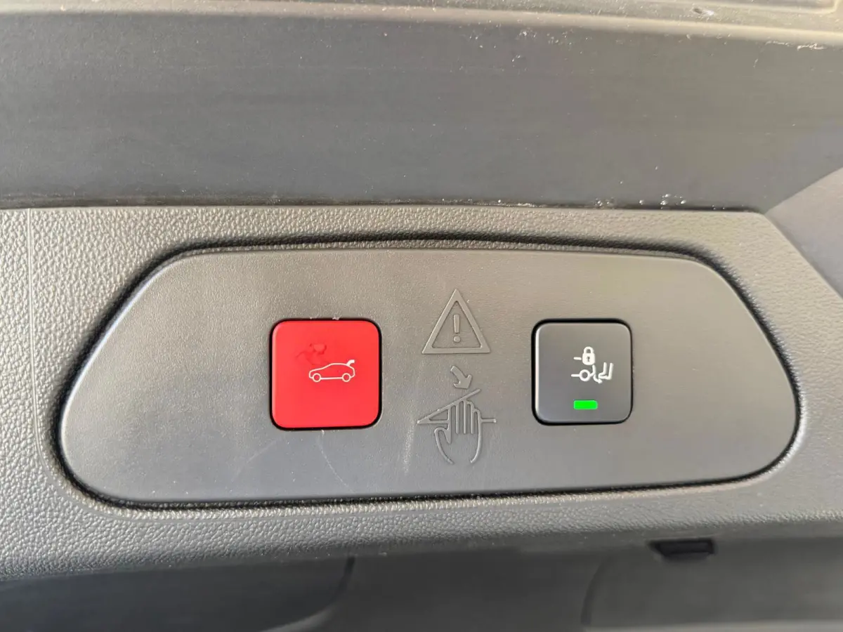 1.6 Turbo GS 225PK PHEV, Camera, Navi, Carplay, Stoel/Stuurverwarming.