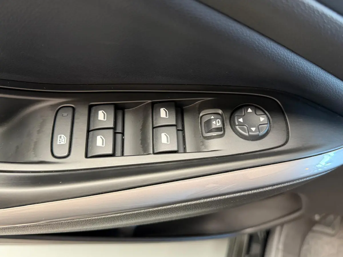 1.6 Turbo GS 225PK PHEV, Camera, Navi, Carplay, Stoel/Stuurverwarming.