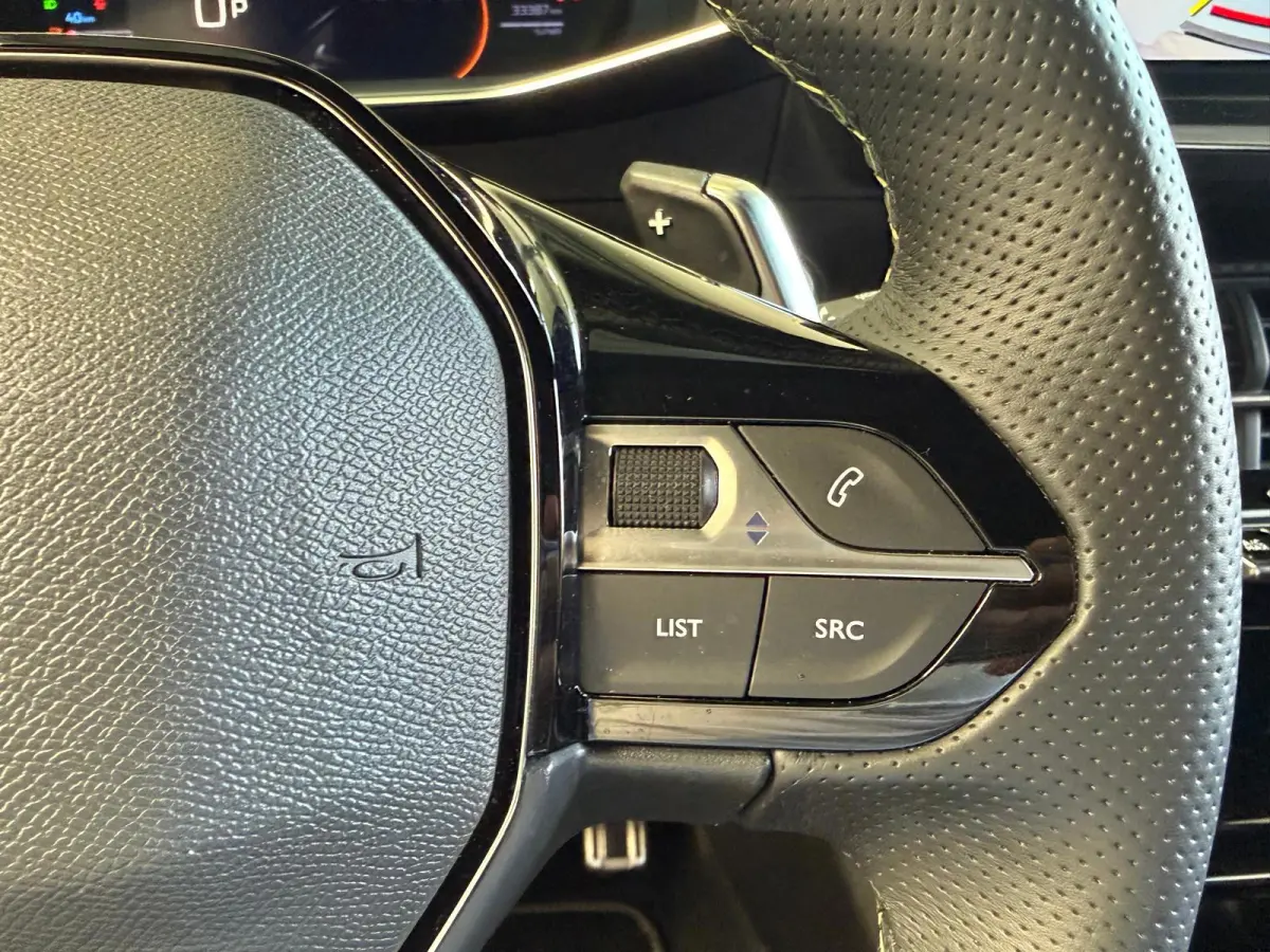 1.2 Hybrid 145 GT Automaat, Elektrische Stoelen, Stoelverwarming, Navi, Camera, Alcantara