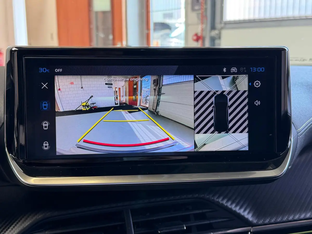 1.2 Hybrid 145 GT Automaat, Elektrische Stoelen, Stoelverwarming, Navi, Camera, Alcantara