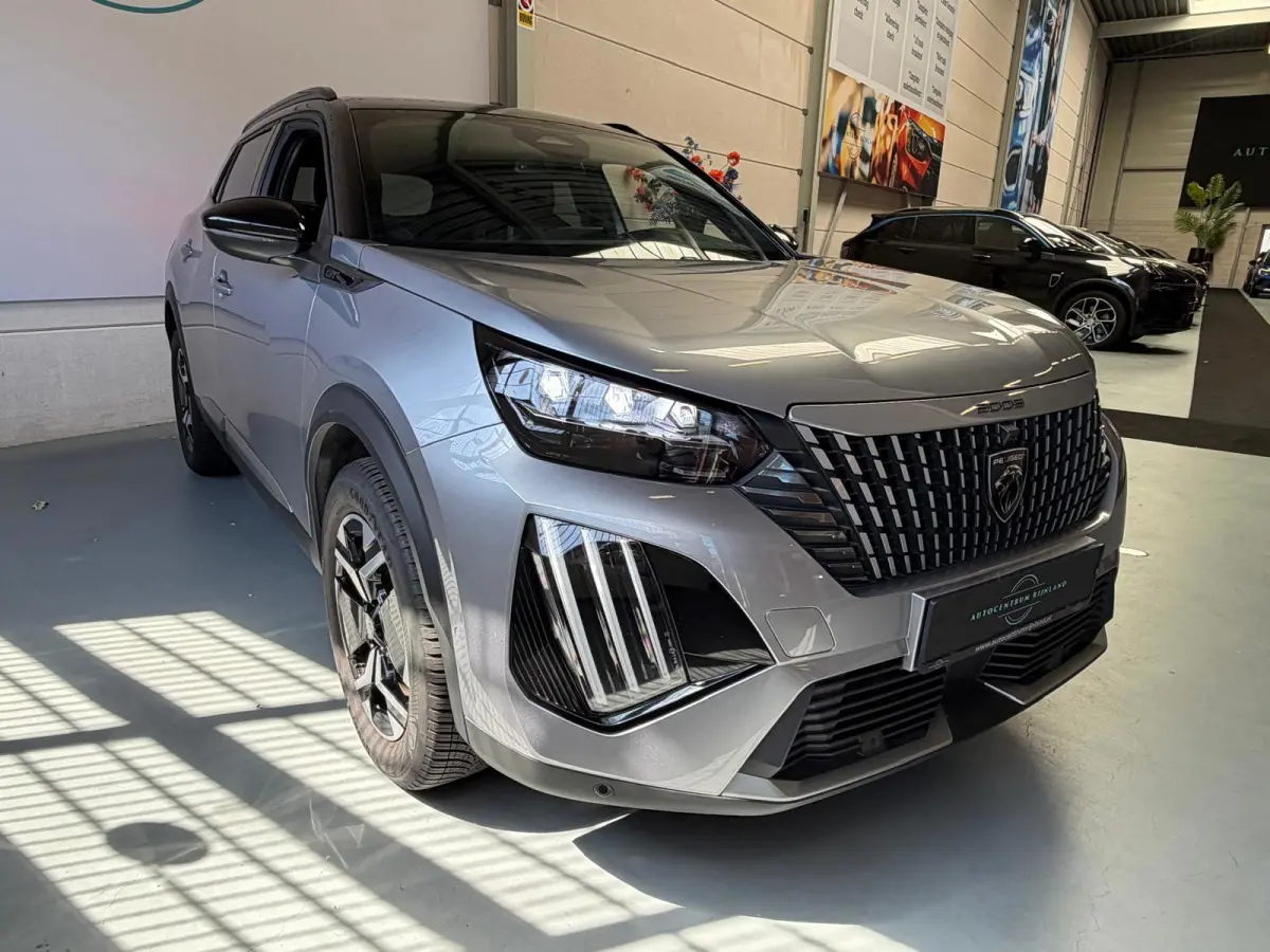 1.2 Hybrid 145 GT Automaat, Elektrische Stoelen, Stoelverwarming, Navi, Camera, Alcantara