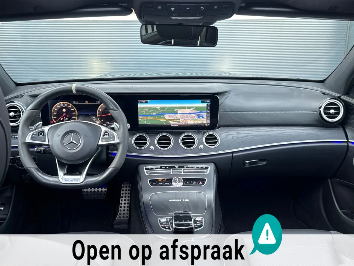 AMG 63 S 4MATIC PANO HUD BURMESTER MEMORY
