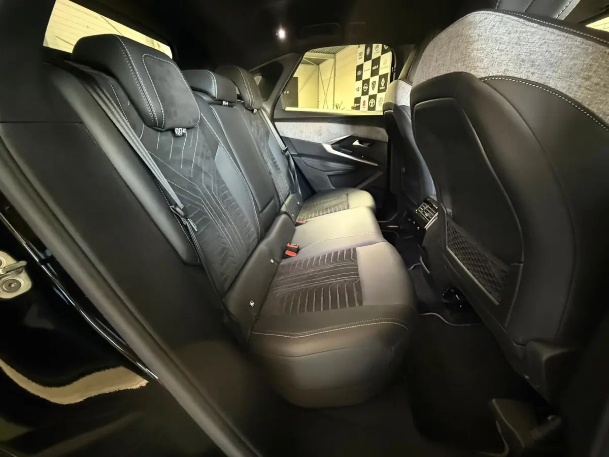 1.2 Hybrid 145 GT Automaat, Navi, Camera, Massage stoelen, Stoel/Stuurverwarming
